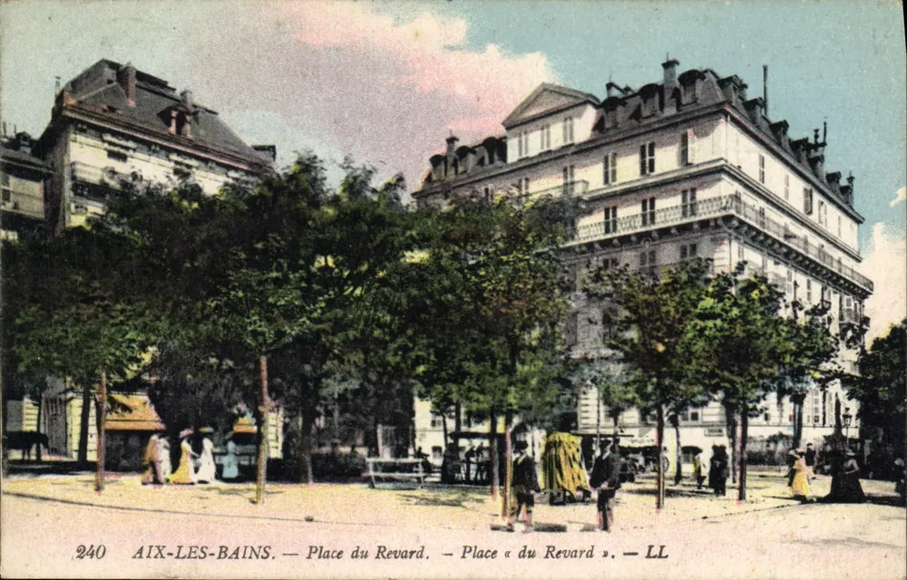 Aix-les-Bains — Praça do Revard — LL - Frente