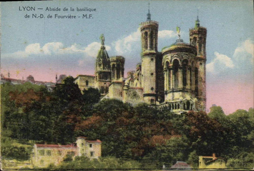 LYON — Abside da basílica de N.-D. de Fourvière — M.F. - Frente
