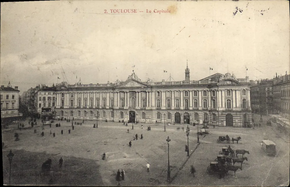 Toulouse — Le Capitole — éditeur : Léon Leclerc, Toulouse, n°2 - Frente