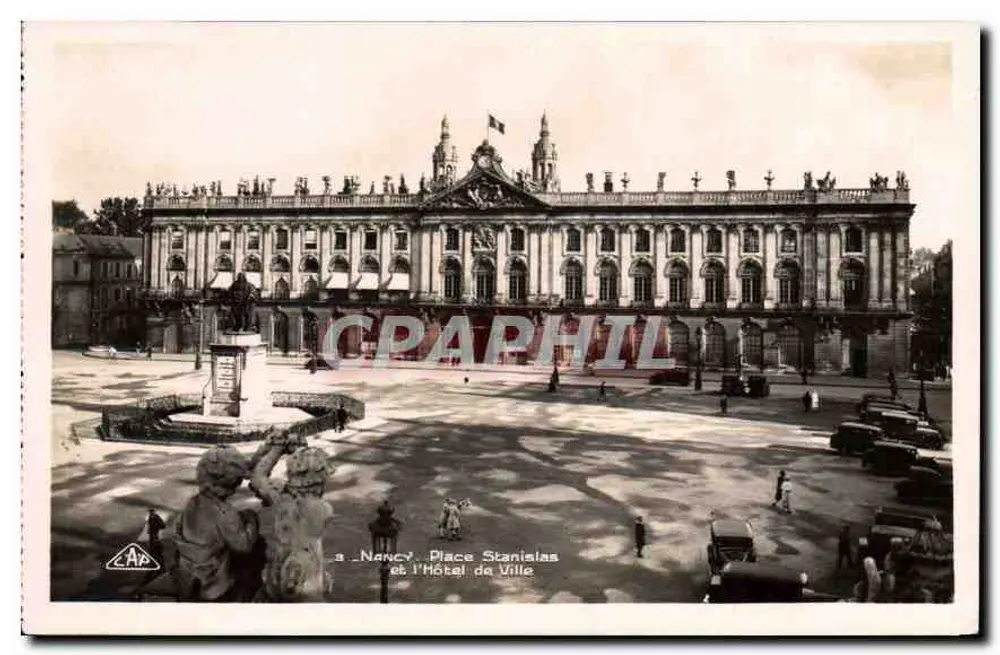 Nancy - Place Stanislas und das Rathaus - Vorderseite