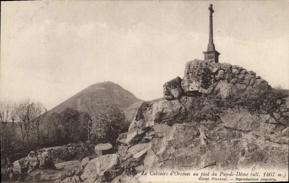 Das Kreuzweg von Orcines am Fuße des Puy-de-Dôme (Höhe 1467 m.) — Cliché Plazanet - Vorderseite