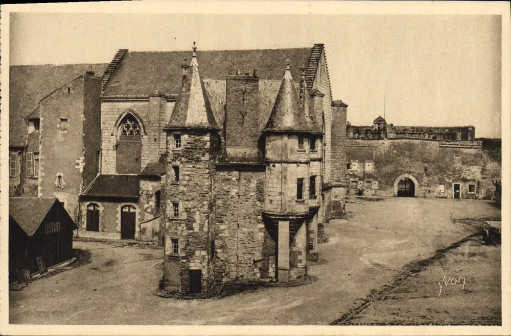 Angers (Maine-et-Loire) — Le Petit Château — Éditions d'Art YVON - Vorderseite