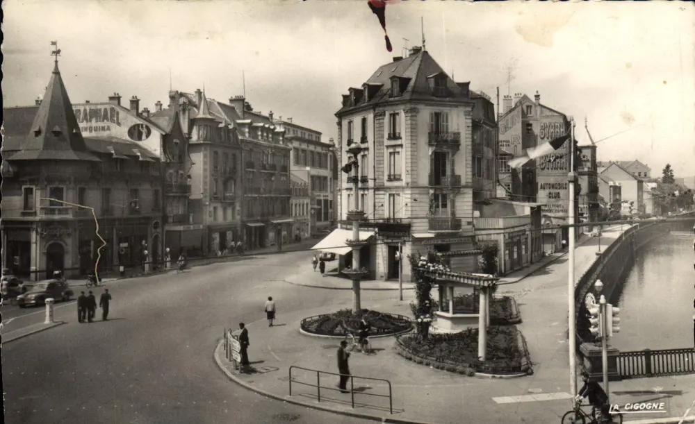 Place Corbis in Belfort — städtische Ansicht mit der Storch — Editions La Cigogne, Straßburg - Vorderseite