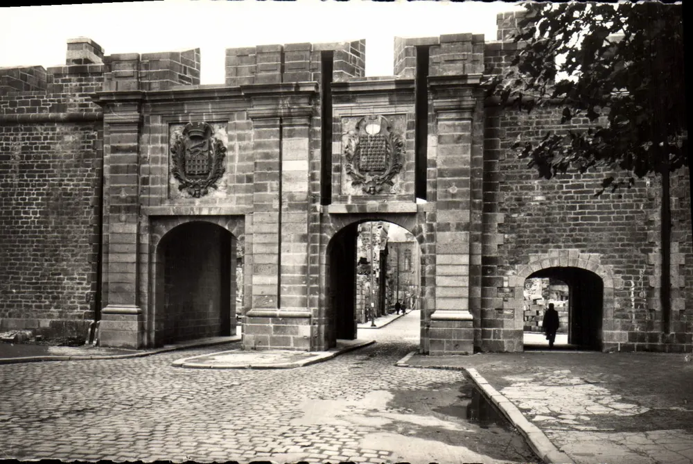Saint-Malo — Porte Saint-Vincent — Éditions D'Art et de Photographie, Paris - Vorderseite