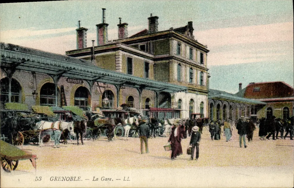 Grenoble — A Estação — LL - Frente