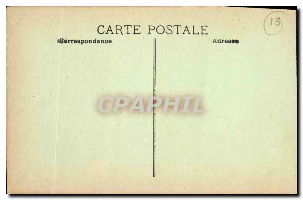 Marselha. Fontaine Cantini — vista da praça com coluna e esculturas — editor não visível - Verso
