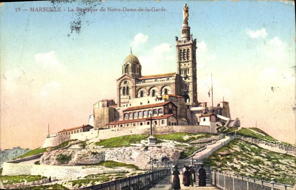 Marseille - Die Basilika Notre-Dame-de-la-Garde - Edition Nouvelles Galeries, n°19 - Vorderseite