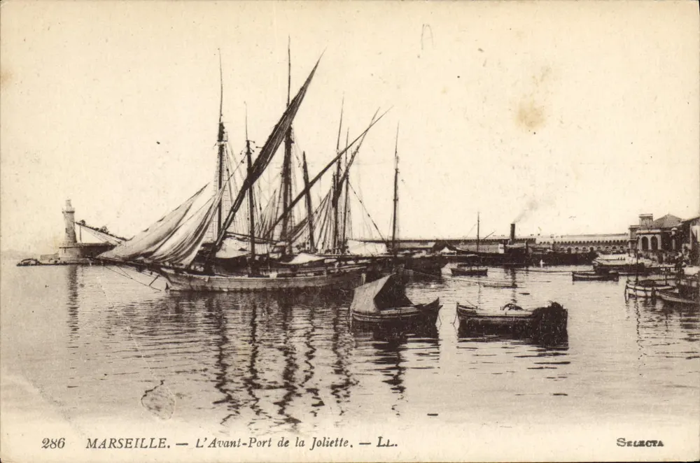 Marseille — Der Hafen von Joliette — LL. — Selecta - Vorderseite