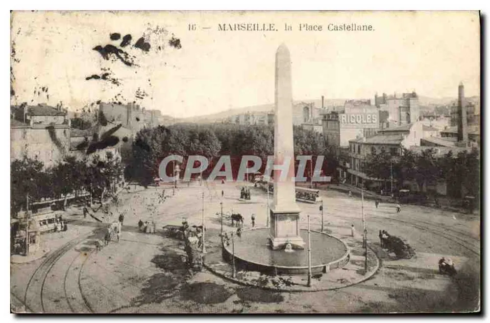 Marseille, a Praça Castellane — Obélisco central, trilhos e edifícios — editor Riccoles, n°16 - Frente