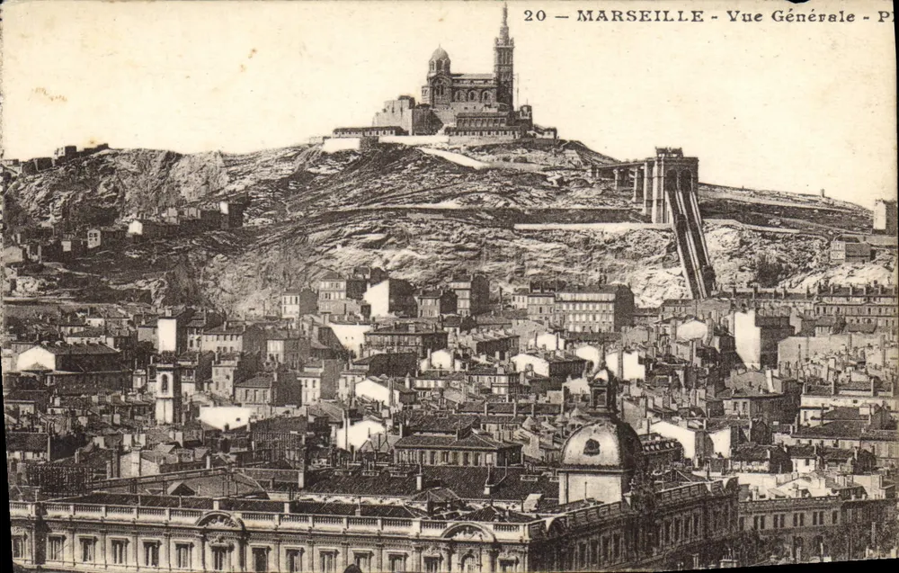 Marselha — Vista Geral — Editor P. L. (nº 20) - Frente