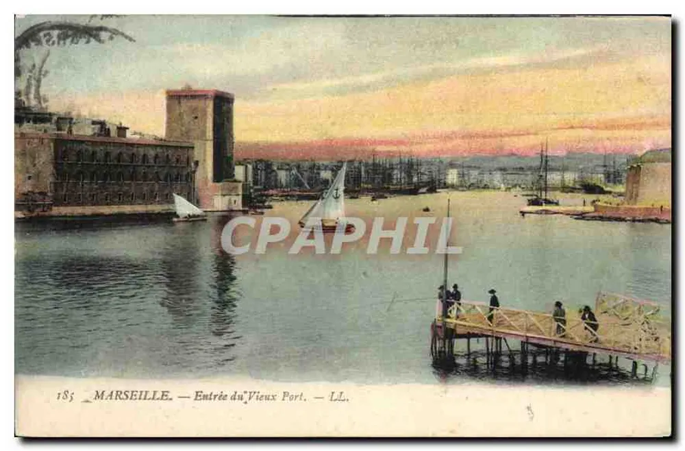 Marseille — Eingang zum Vieux Port — LL. - Vorderseite