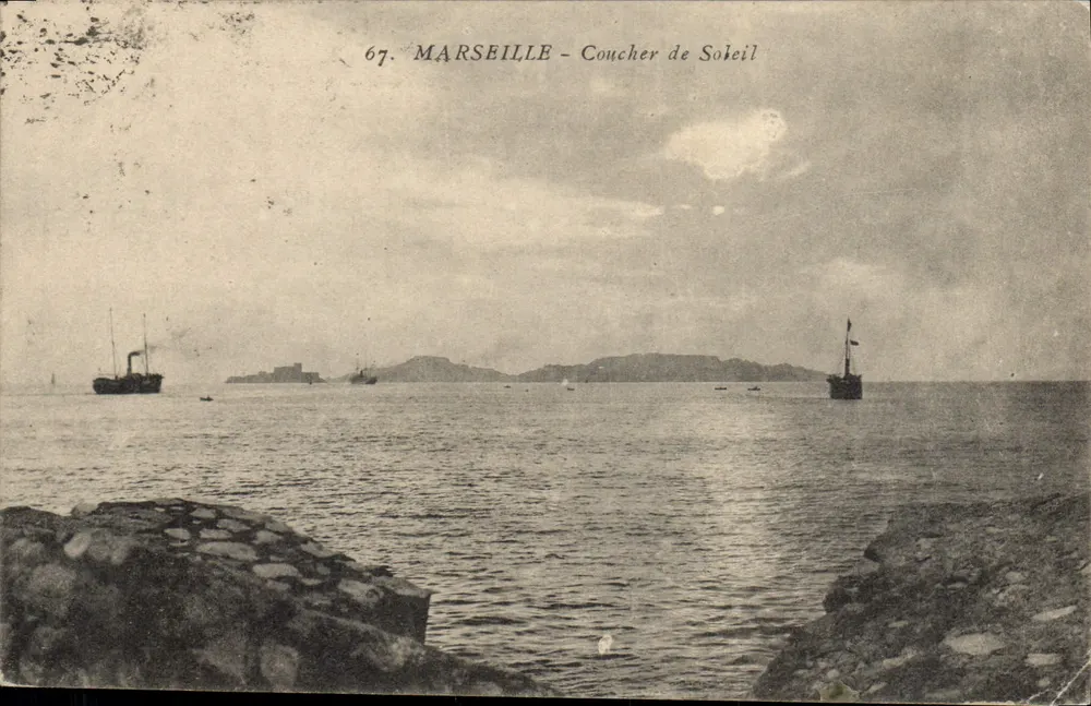 Marseille — Pôr do Sol — editor desconhecido, n° 67 - Frente