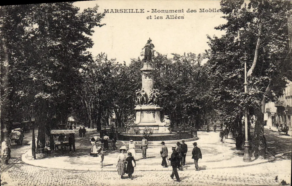 Marseille - Monument des Mobiles und die Allées - Vorderseite