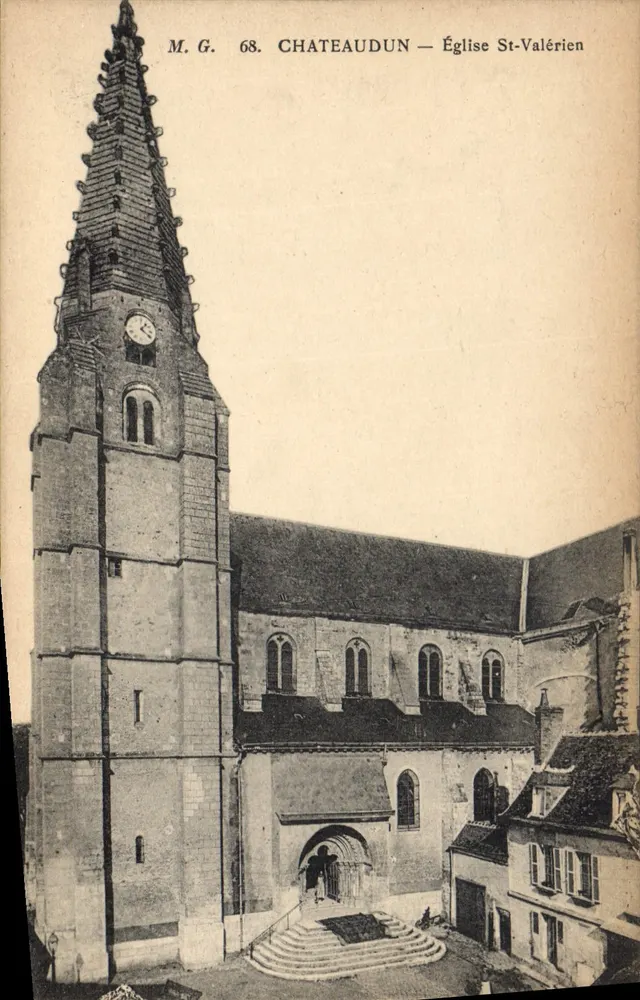 Châteaudun — Igreja de São Valério — M.G. 68 - Frente