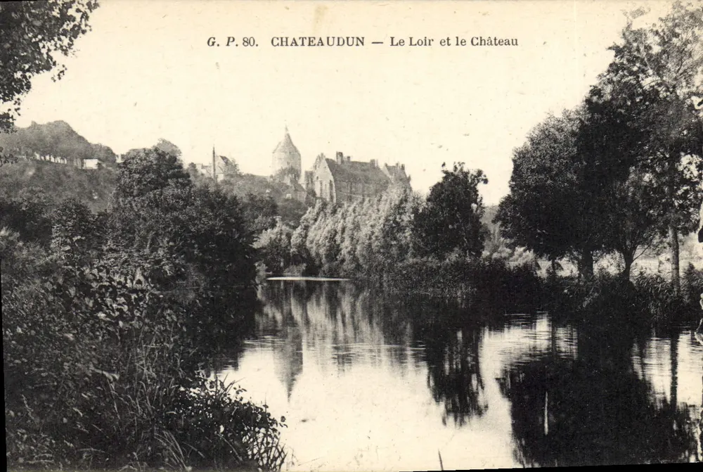 Châteaudun — O Loir e o Castelo — G.P. 80 - Frente