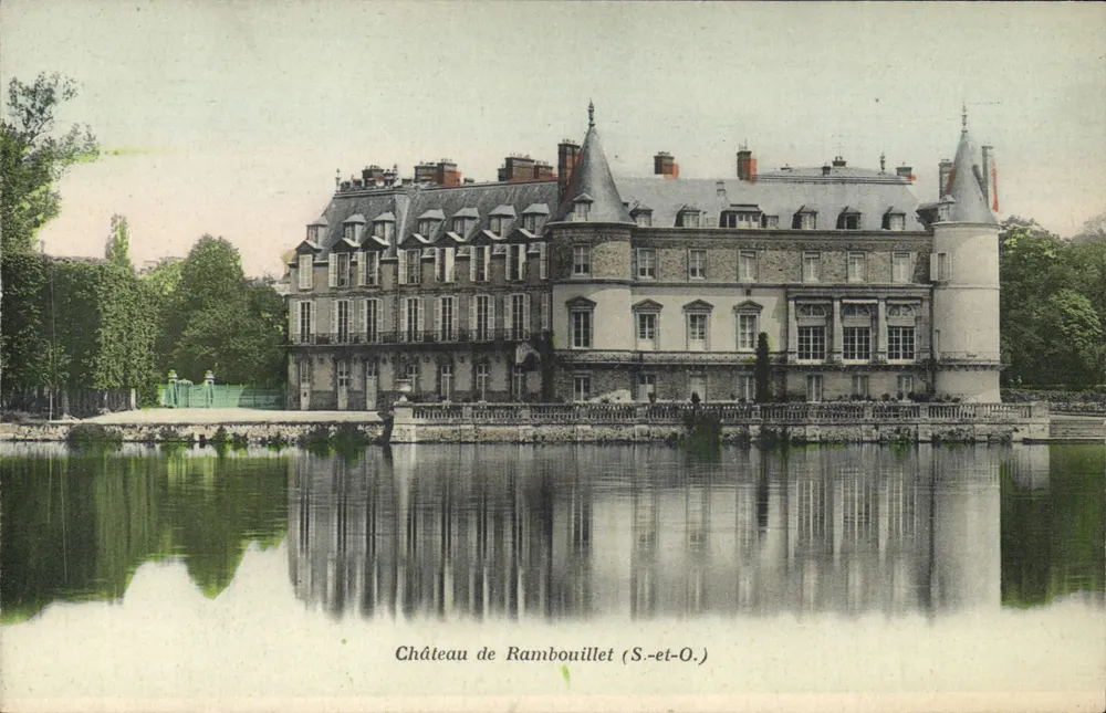 Castelo de Rambouillet (S.-et-O.) — vista do castelo refletido em um lago — A. Bourdier, imp.-edit., Versailles - Frente