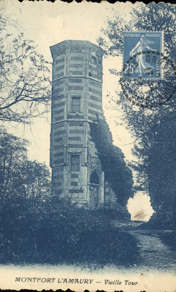 Montfort-l'Amaury — Alte Turm - Vorderseite