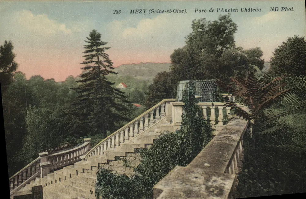 Mezy (Seine-et-Oise) — Parco dell'Antico Castello — ND Fot. n°283 - Recto