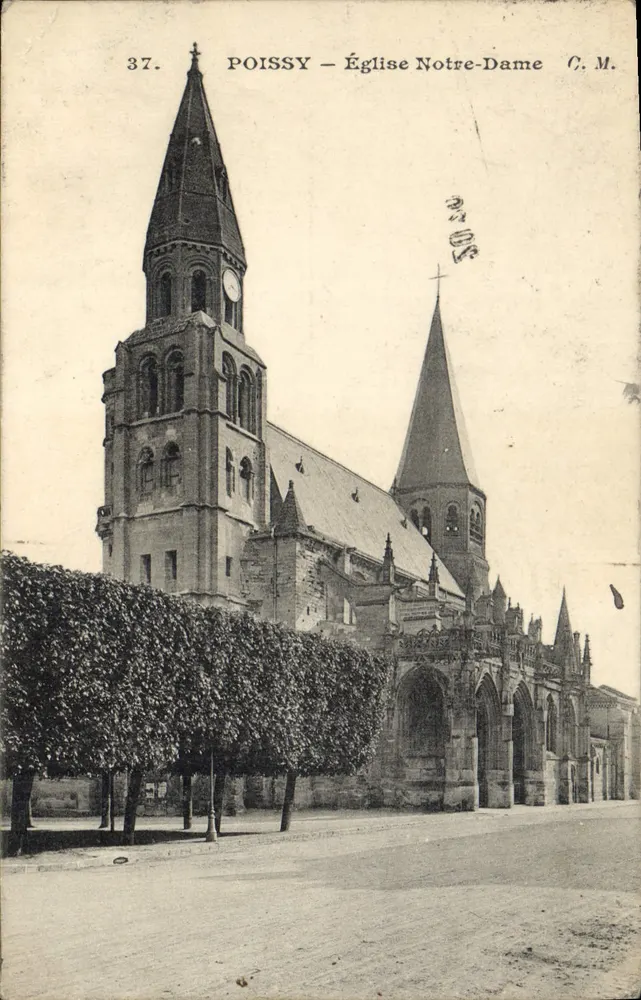Poissy — Igreja Nossa Senhora — C. M. n°37 - Frente