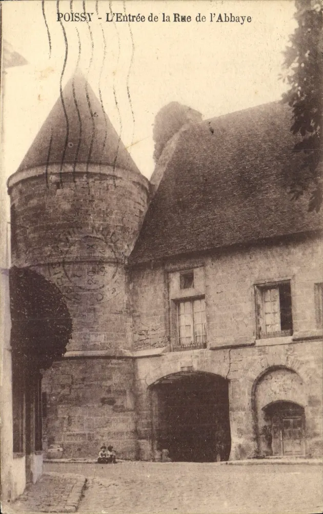 Poissy - La entrada de la Rue de l'Abbaye — editor no identificado - Anverso