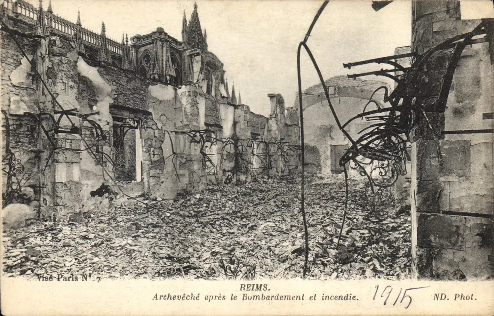 Reims — Kathedrale zerstört nach Bombardement und Brands — Visé-Paris N°7 - Vorderseite