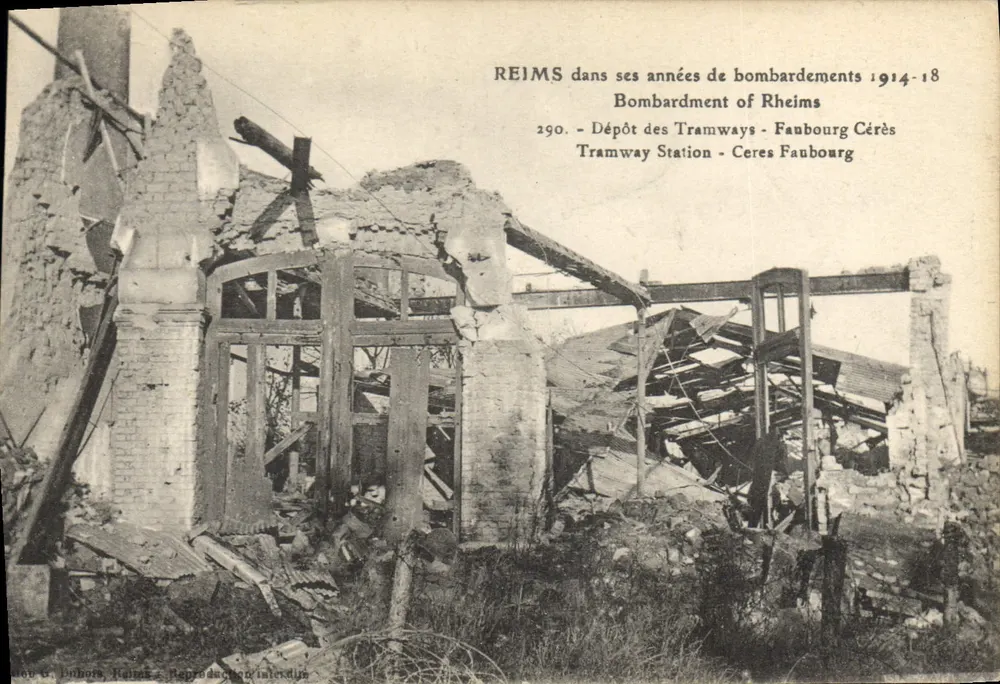 Reims während seiner Bombenjahren 1914-18 — Tramway-Depot - Viertel Cérès — Edition G. Dubors, Reims - Vorderseite