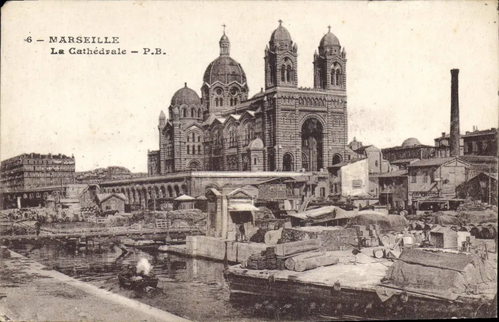 Marselha — A Catedral — P.B. - Frente