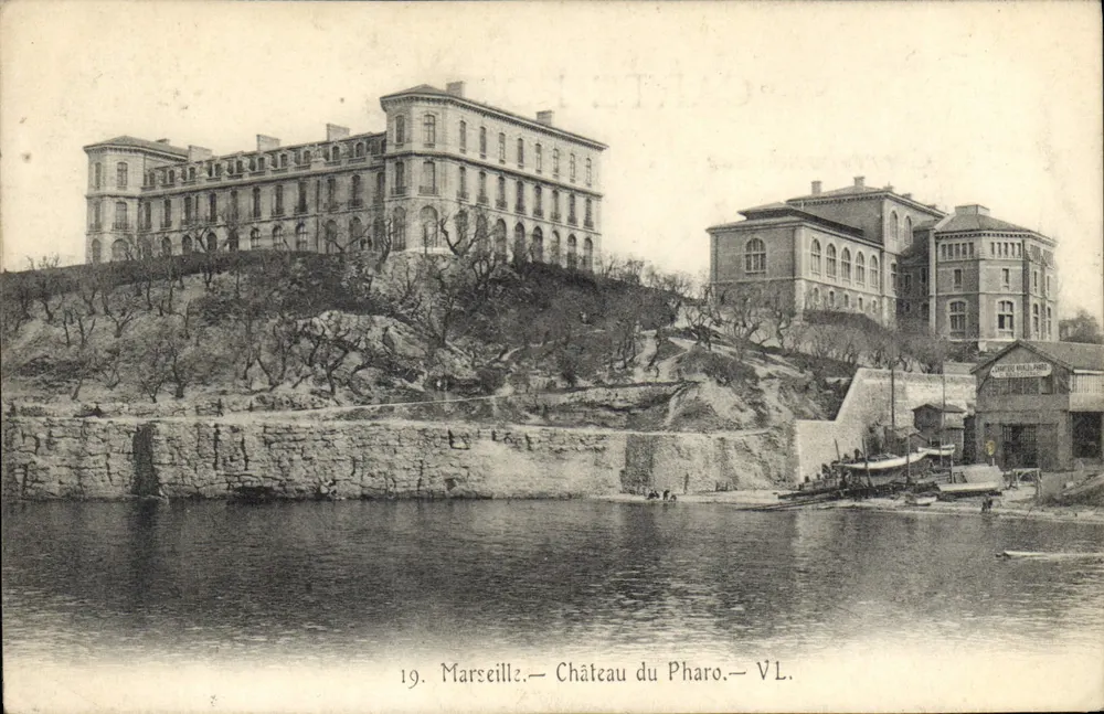 Marseille — Castelo do Pharo — VL - Frente