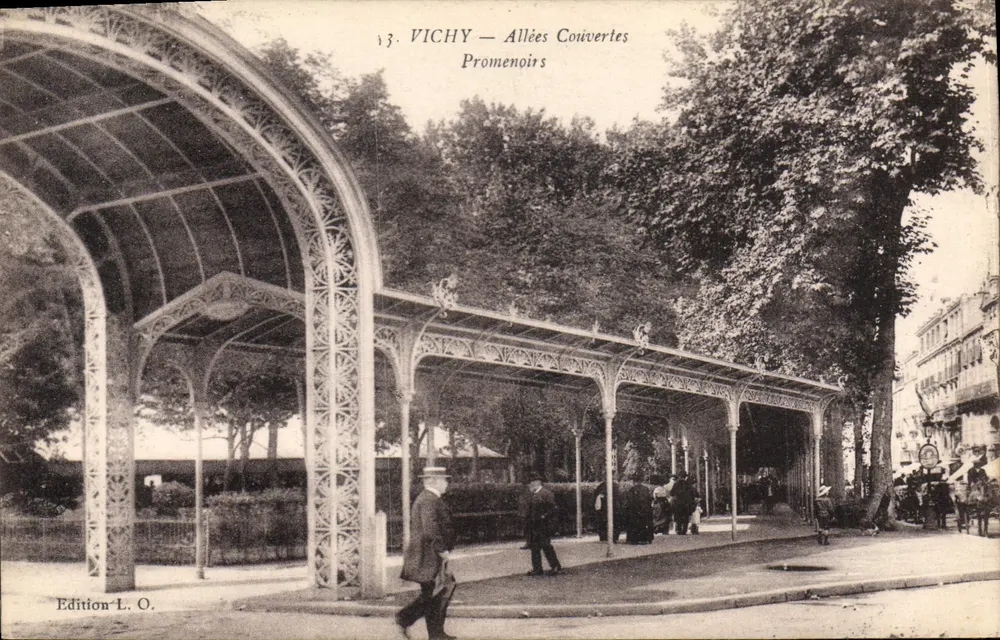 Vichy — Überdachte Promenaden — Edition L. O. - Vorderseite