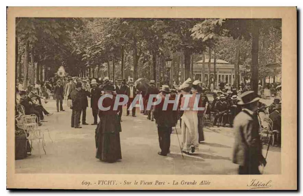 Vichy - Im Alten Park - Die Grande Allée — Ideal, n° 609 - Vorderseite