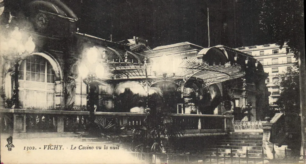 Vichy - Il Casinò visto di notte — n° 1302 - Recto