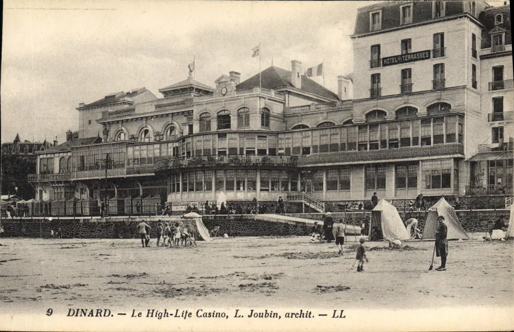 Dinard — Visão do High-Life Casino, L. Joubin, arquiteto — LL - Frente