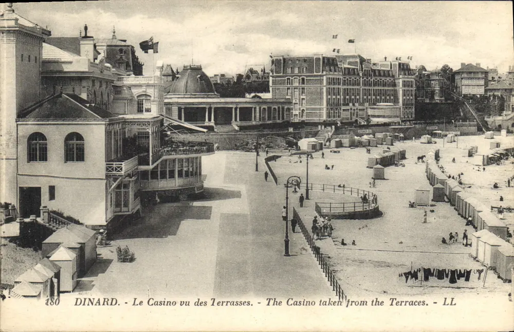 Dinard - Der Casino-Blick von den Terrassen - LL - Vorderseite