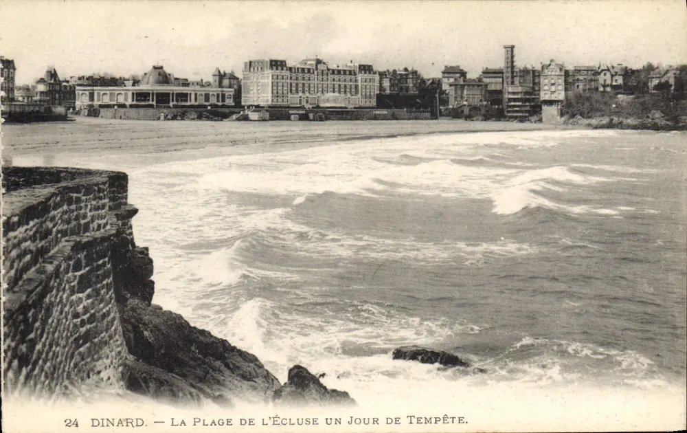 Dinard — A Praia da Écluse em um dia de tempestade — Editor não visível, n° 24 - Frente