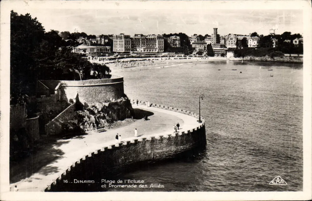 Dinard — Plage de l'Ecluse und Promenade des Alliés — Verleger A.A. n°16 - Vorderseite