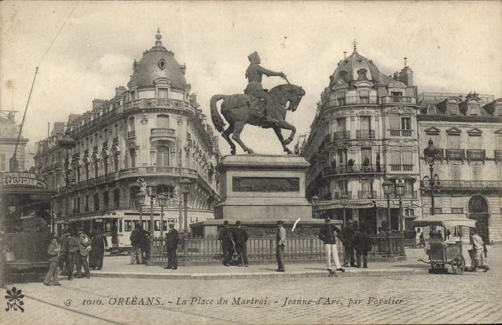 Orléans - La Place du Martroi - Jeanne d'Arc, von Foyatier - Vorderseite