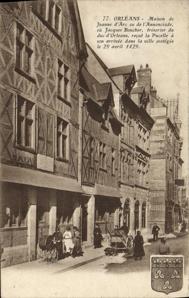 Orléans - Casa de Joana d'Arc ou da Anunciação, onde Jacques Boucher, tesoureiro do duque de Orléans, recebeu a Pucelada ao seu chegada na cidade sitiada em 29 de abril de 1429. - Frente