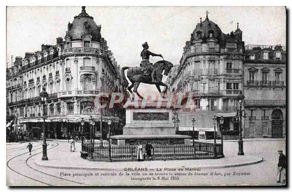 Orléans — Piazza del Martroi — statua di Giovanna d'Arco di Foyatier, inaugurata il 8 Maggio 1855 - Recto