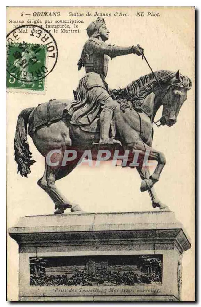 Orléans. Estátua de Joana d'Arc — erguida por subscrição nacional, inaugurada em 7 de maio de 1890 — ND Fot. - Frente