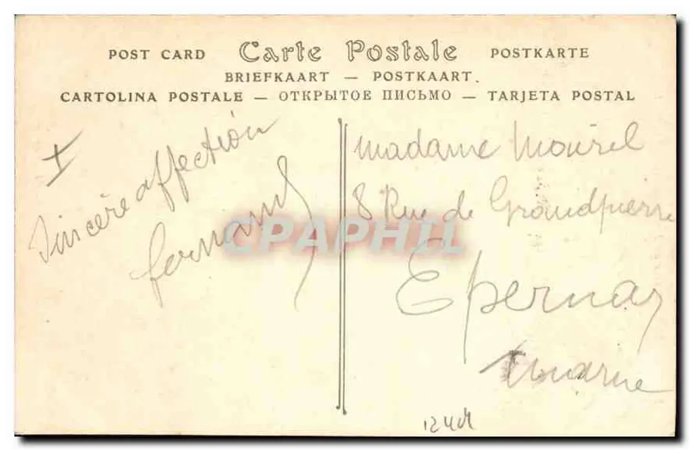 Orléans. Estátua de Joana d'Arc — erguida por subscrição nacional, inaugurada em 7 de maio de 1890 — ND Fot. - Verso