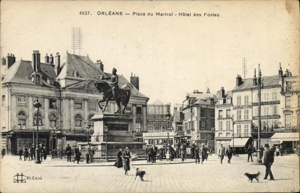 Orléans — Place du Martroi — Posthotel - Vorderseite
