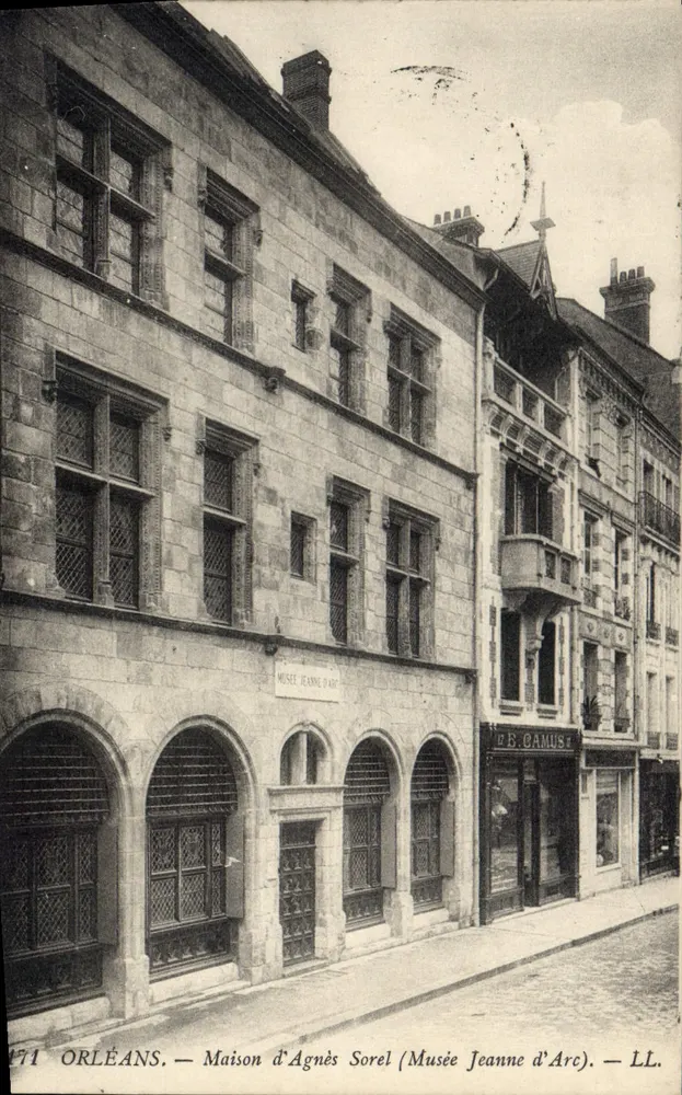 Orléans — Casa de Agnès Sorel (Museu Jeanne d'Arc) — LL - Frente
