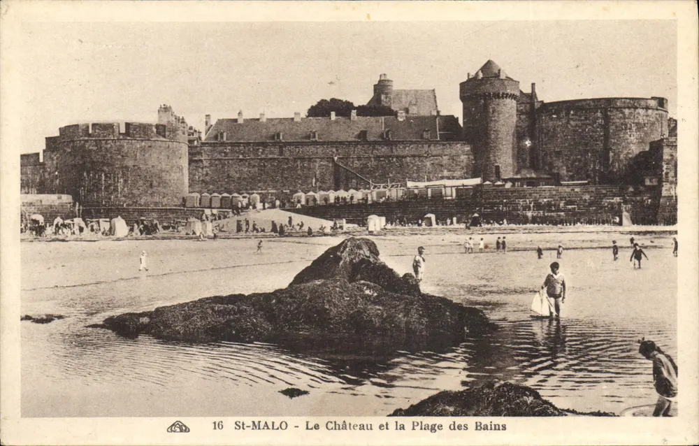 St-Malo - Das Schloss und der Badestrand — unbekannter Verlag, Nummer 16 - Vorderseite