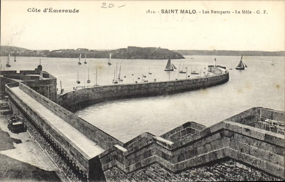 Saint-Malo - Die Mauern - Der Môle - G. F. - Vorderseite