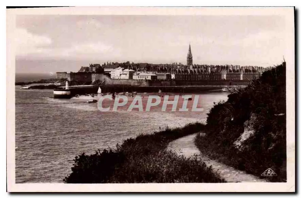 Saint-Servan — vista do porto e da cidade — editor C.A.P. n°8 - Frente