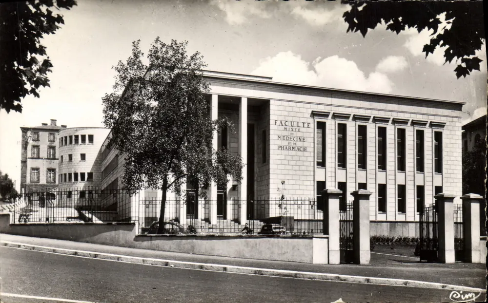 Clermont-Ferrand — Faculté Mixte de Médecine et de Pharmacie — CIM - Vorderseite