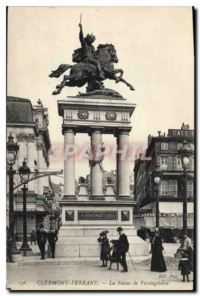 Clermont-Ferrand — A Estátua de Vercingétorix — ND Phot - Frente