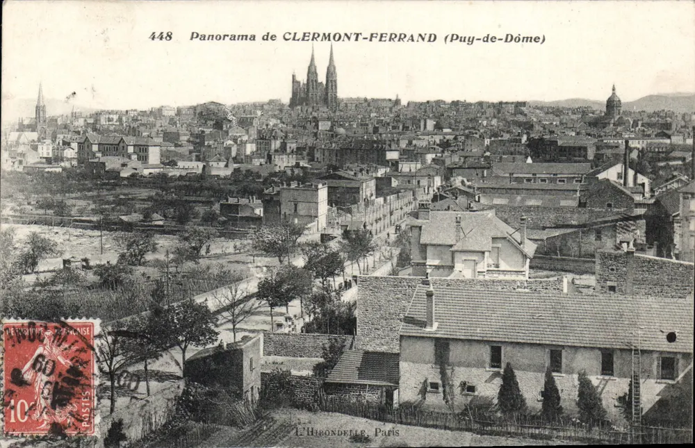Panorama de CLERMONT-FERRAND (Puy-de-Dôme) — n° 448 — L’Hirondelle, Paris - Frente