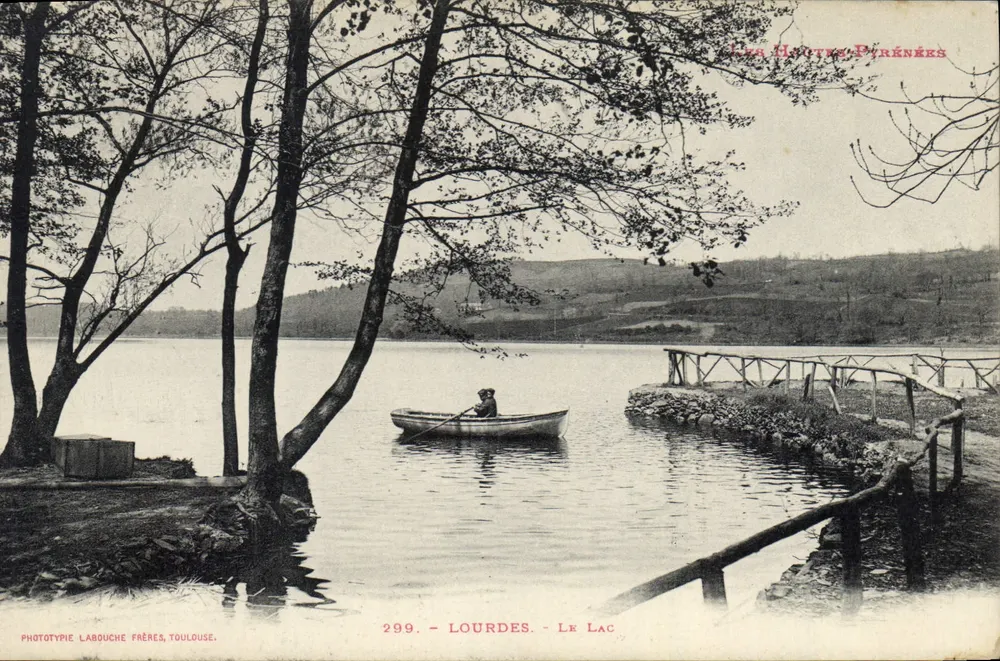 Lourdes - O Lago — As Altas Pirineus — Fototipia Labouche Frères, Toulouse, n°299 - Frente