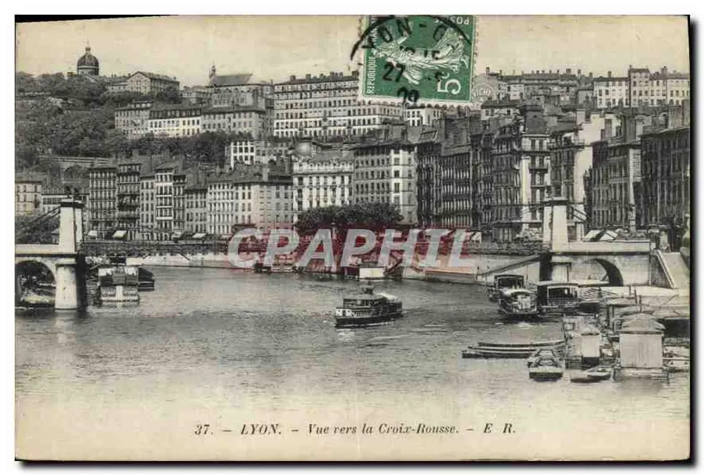 LYON — Vista para a Croix-Rousse — E. R. - Frente